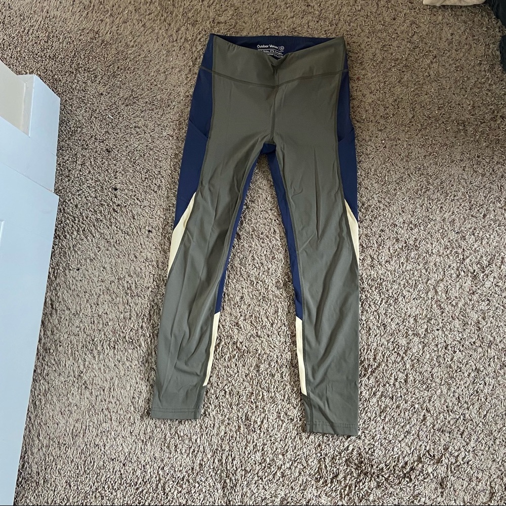 Outdoor Voices leggings